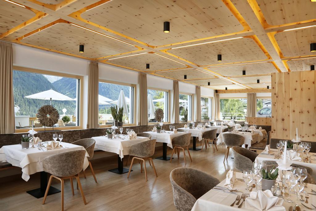 Hotel Sonne Stelvio Esterno foto